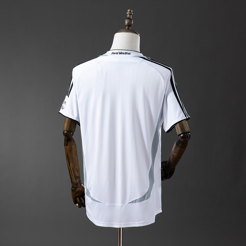 Camiseta retro Real Madrid blanca 2006/07
