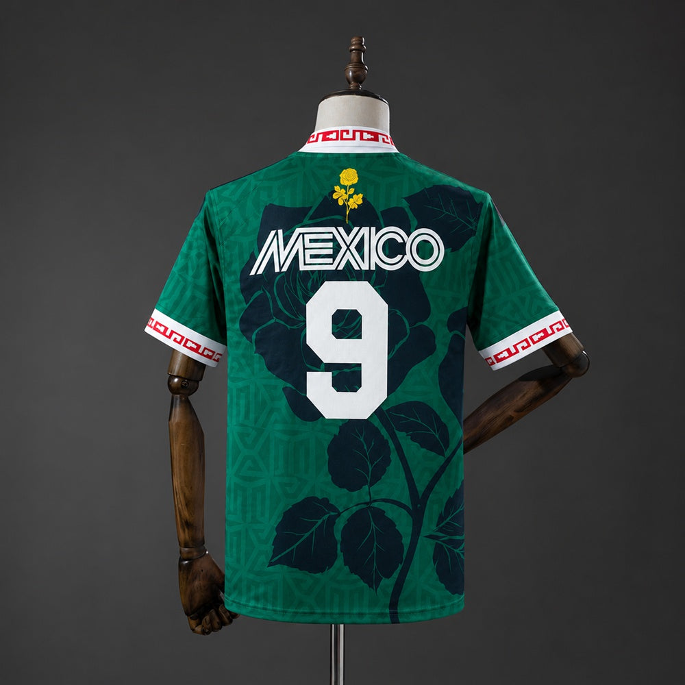 Camiseta Retro Mexico x Willy Chavarria