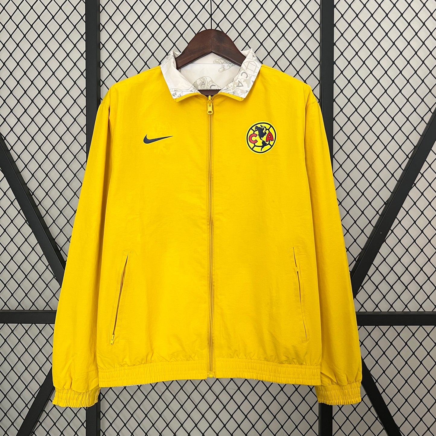 Chaqueta Reversible Club America