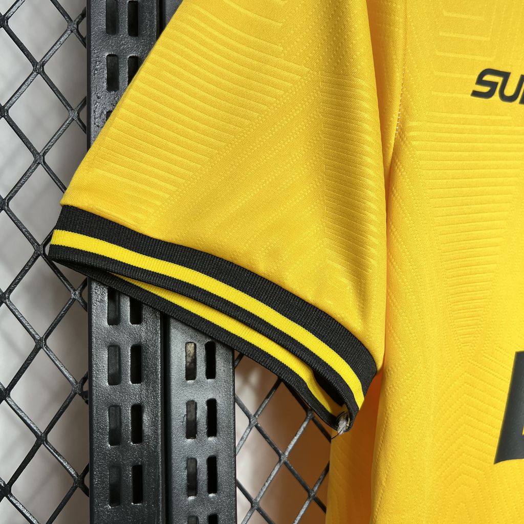 Wolves 1ª Equipación 24/25