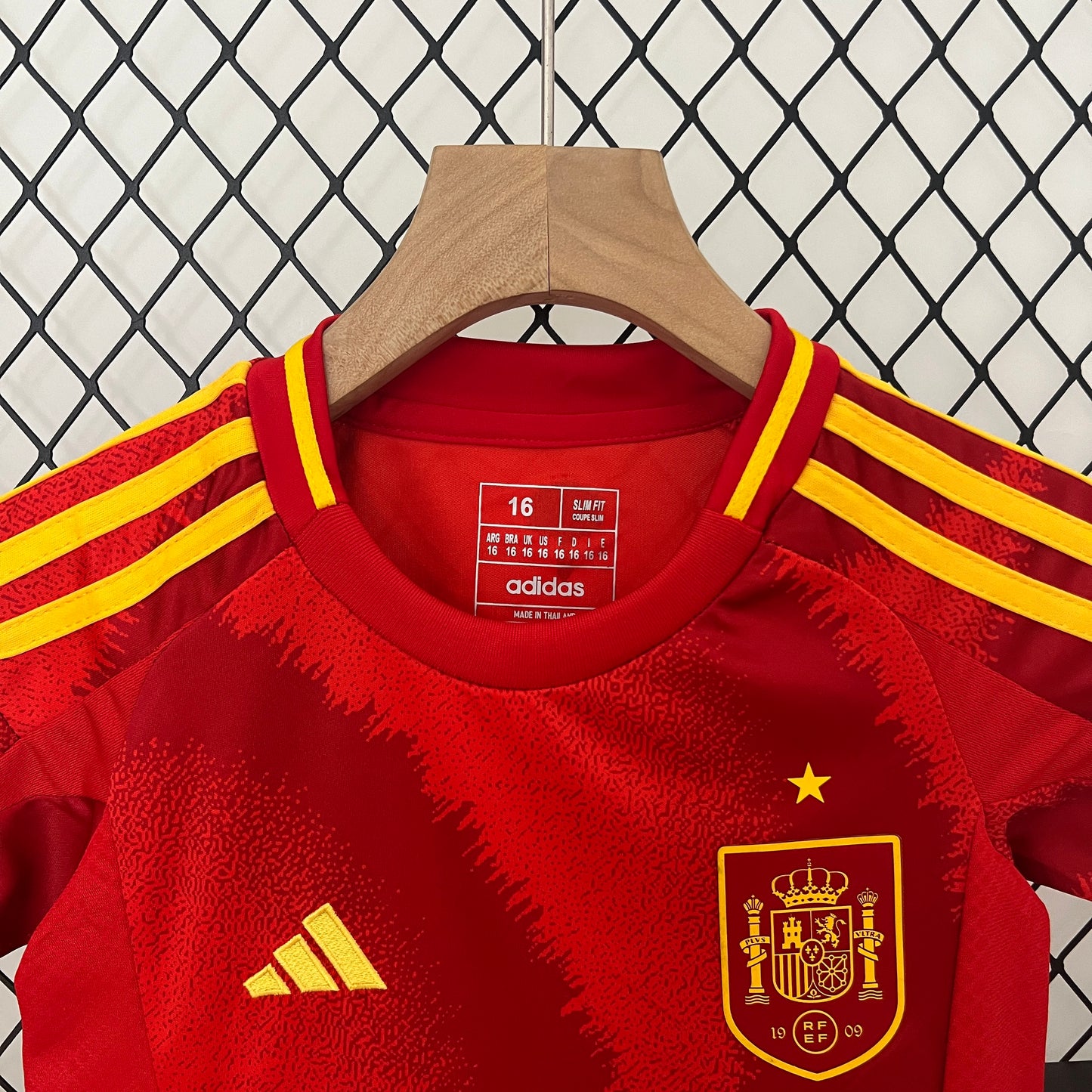 España 1ª Equipación 2024