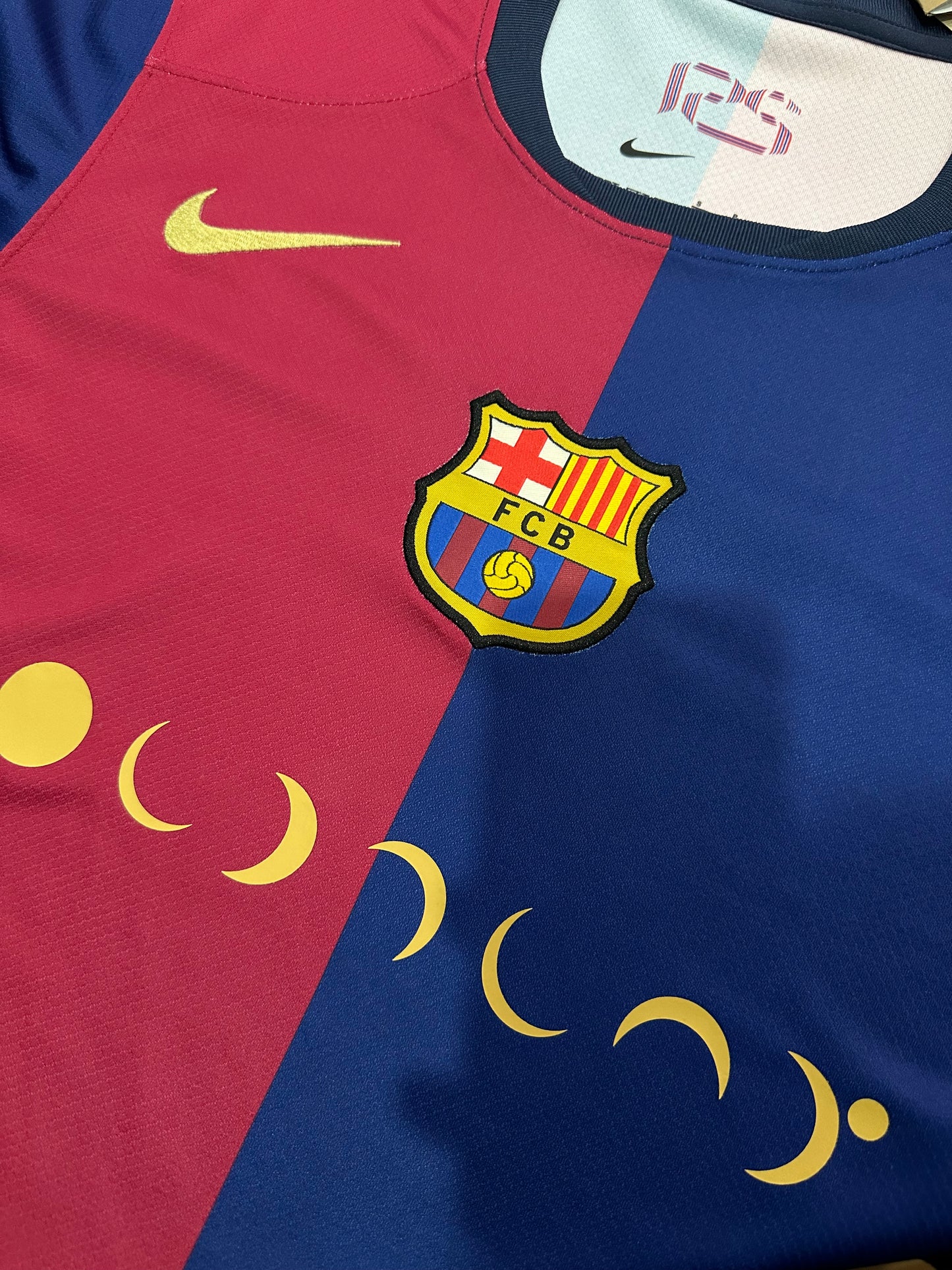 FC Barcelona 1ª Equipación Coldplay Special Edition