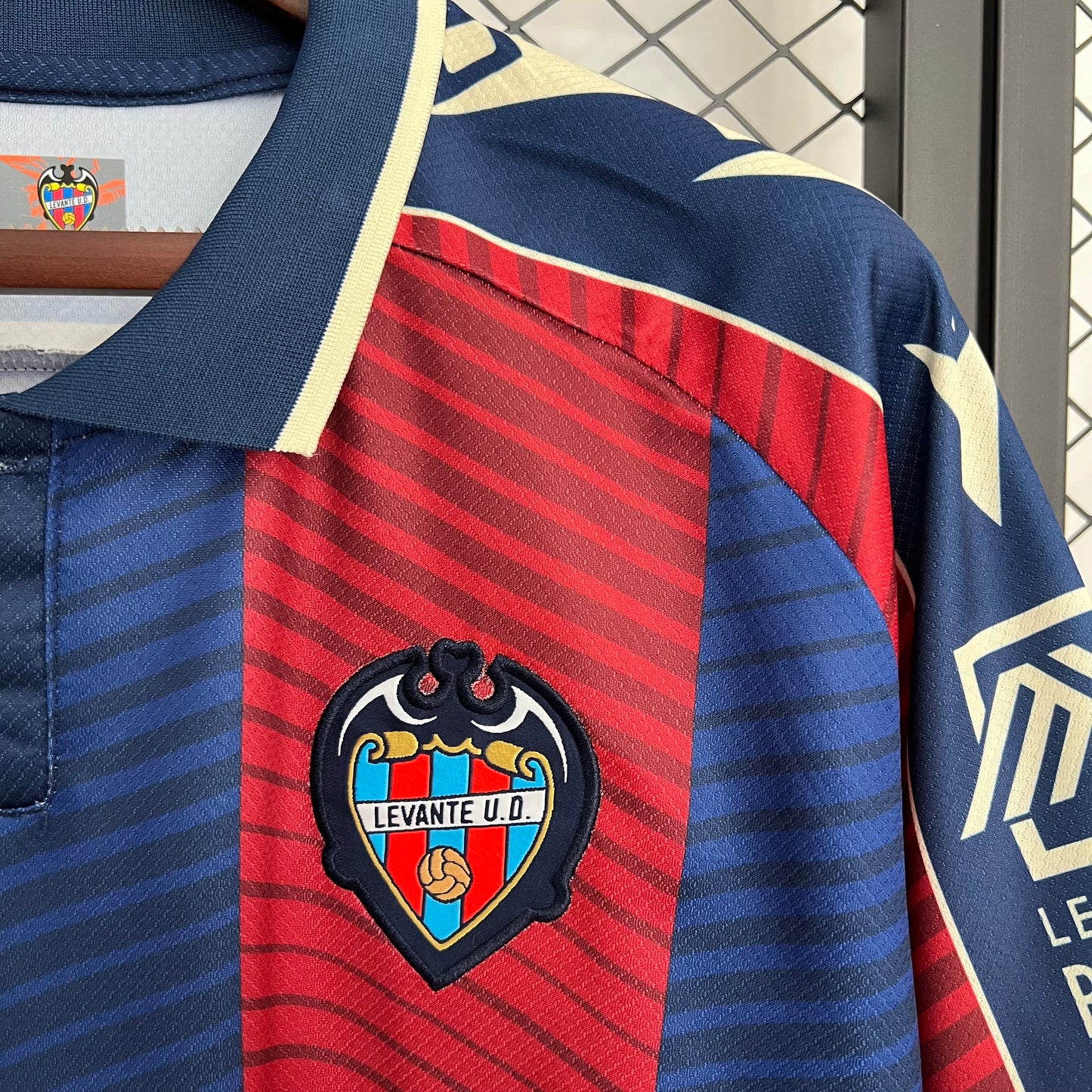 Levante 1ª Equipación 25/26
