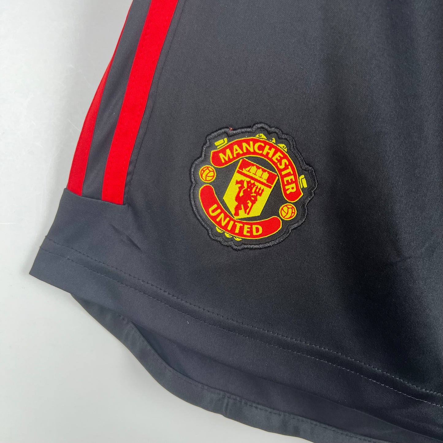 Pantalones Manchester United 2ª Equipación 23/24