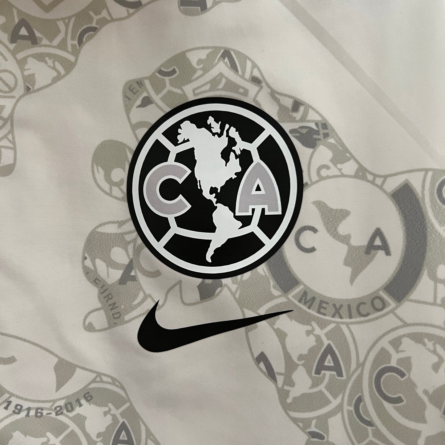 Chaqueta Reversible Club America