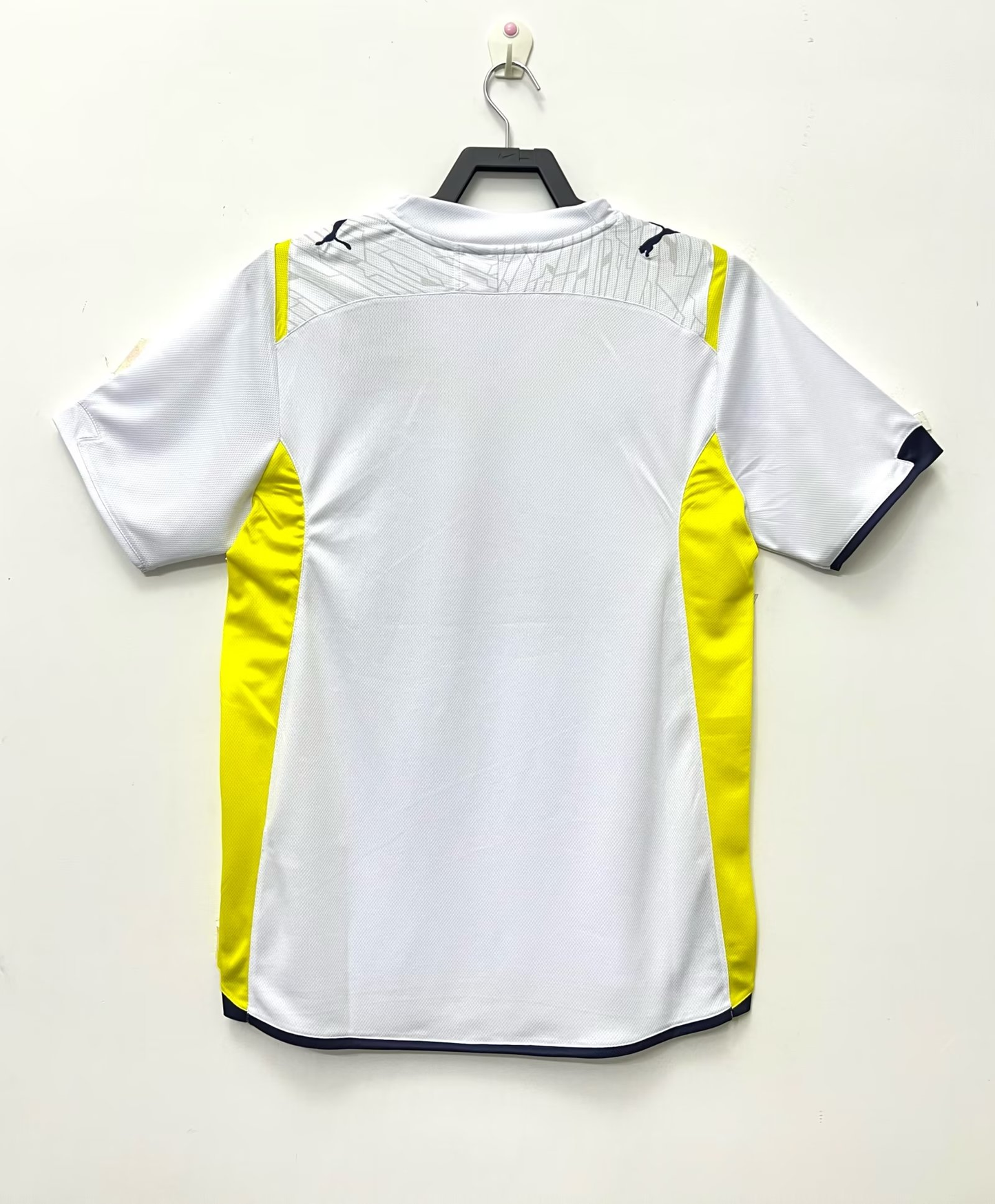 Tottenham 09/10