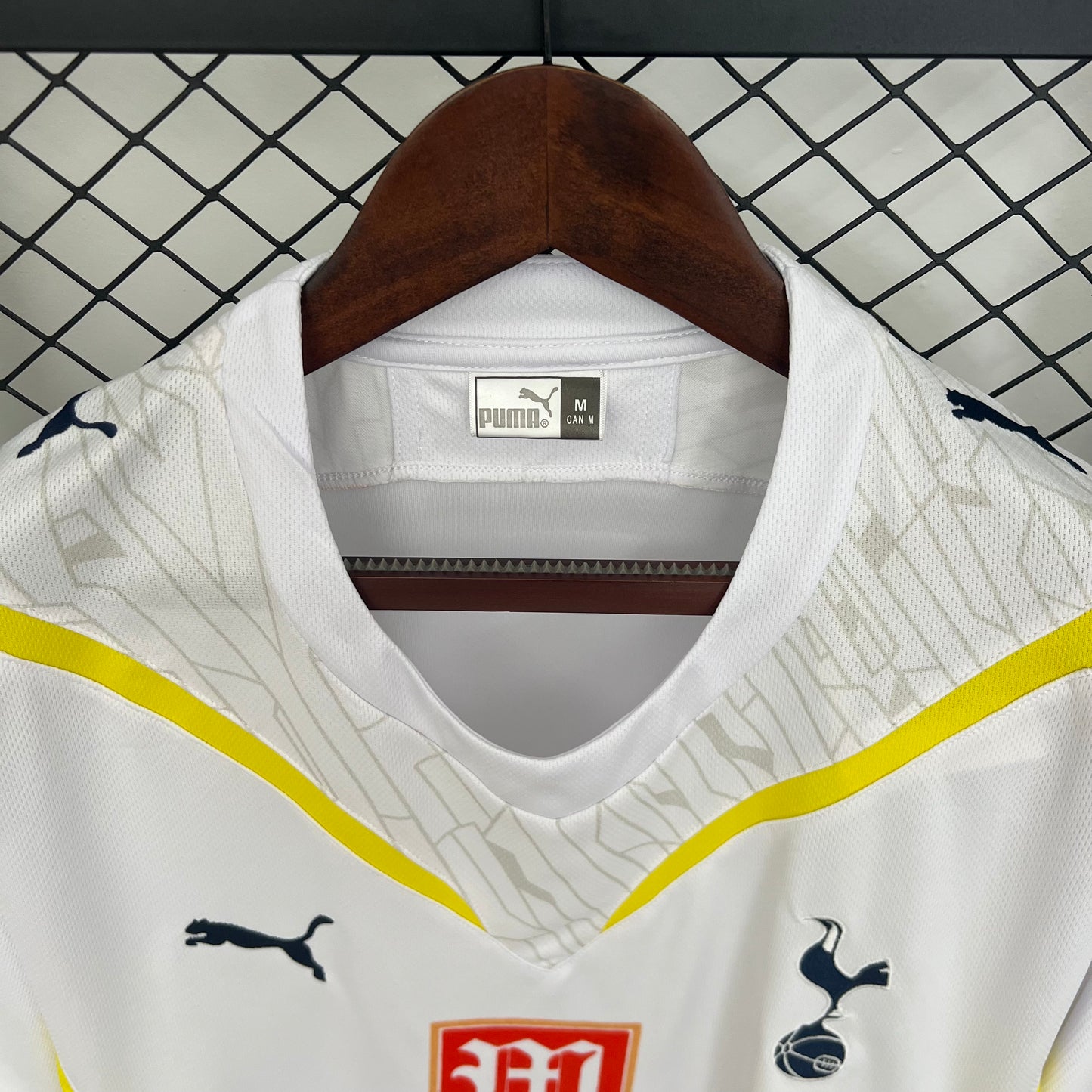 Tottenham 09/10
