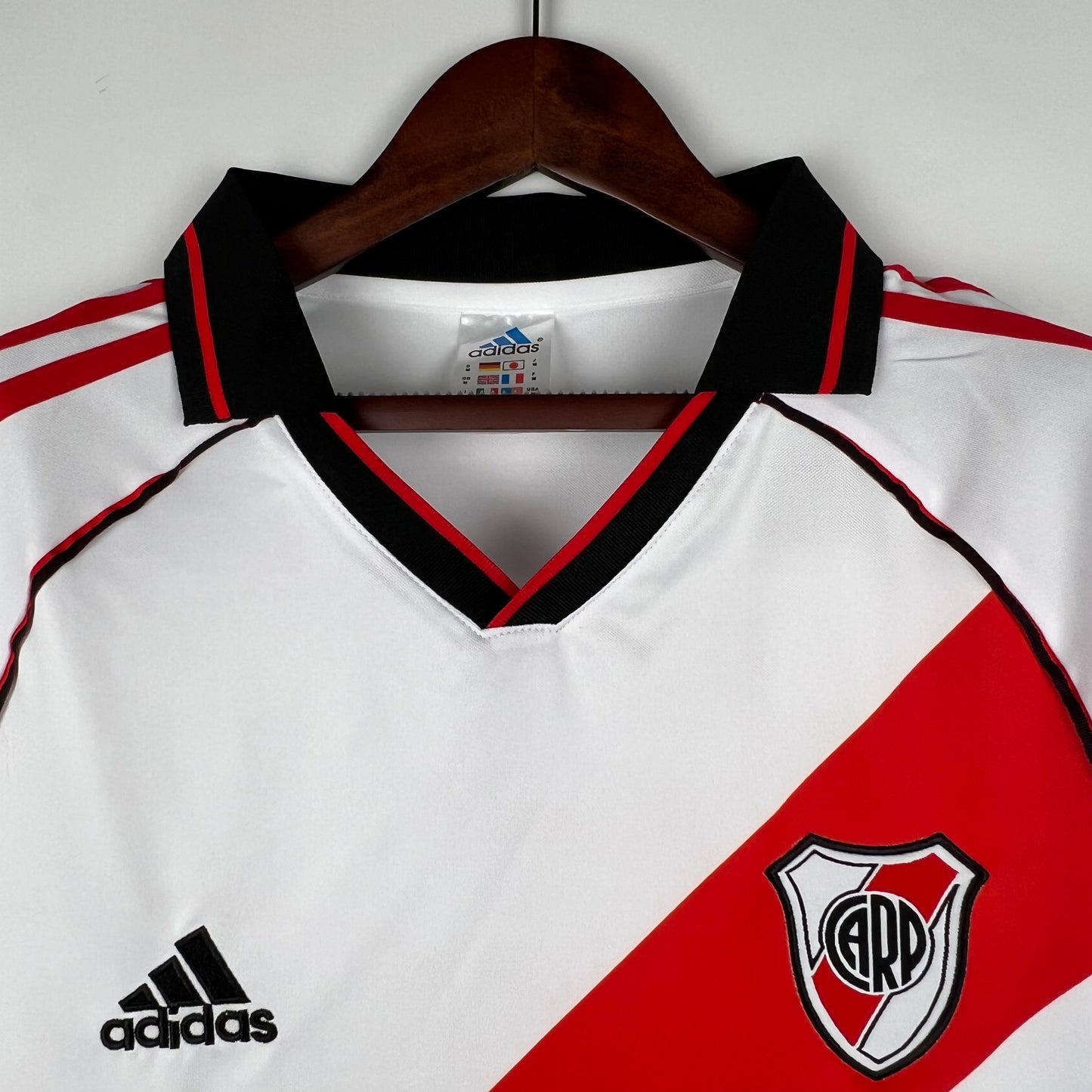 River Plate 00/01