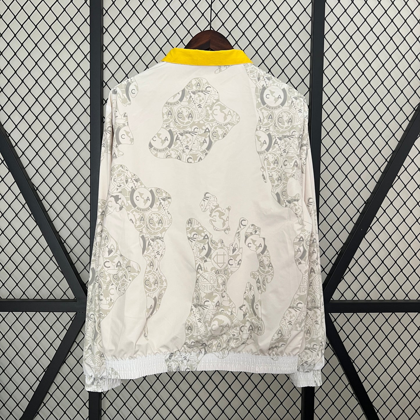 Chaqueta Reversible Club America