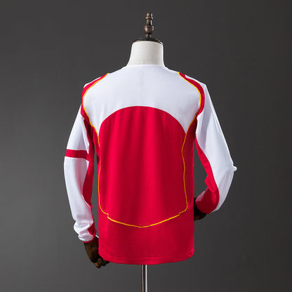 Arsenal 04/05