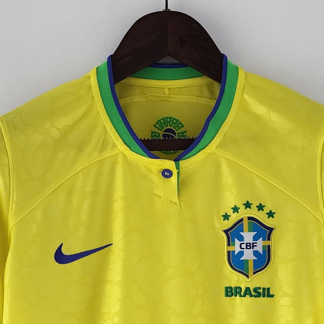 Brasil 1ª Equipación 2022