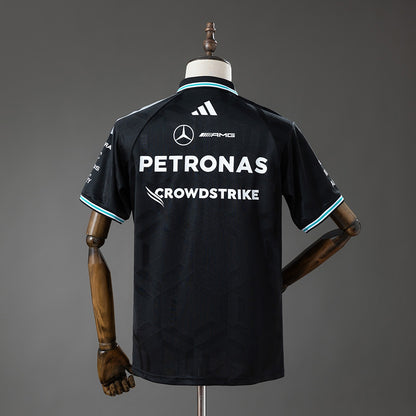 Polo Negro Mercedes AMG F1 2026