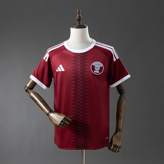 Qatar 1ª Equipación