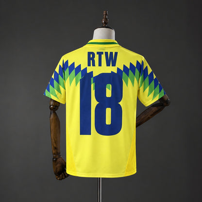 Camiseta Retro Corteiz x Brasil 1995