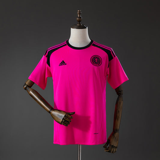 Escocia 16/17