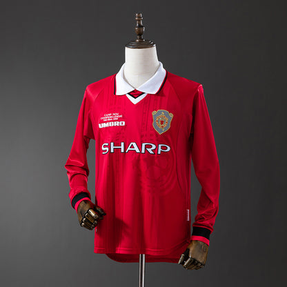 Manchester United 99/00