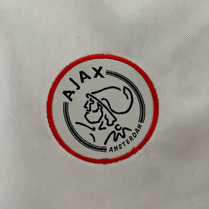 Ajax  98/99