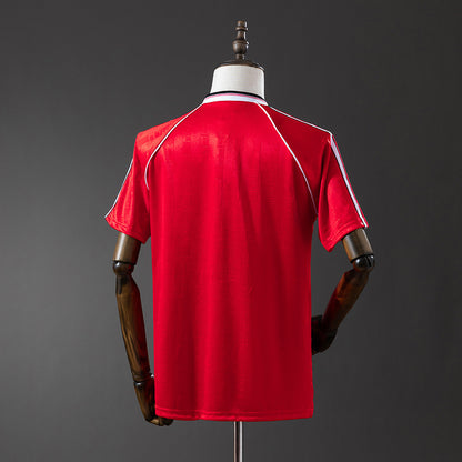 Manchester United 83/84