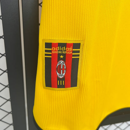 AC Milán  99/00