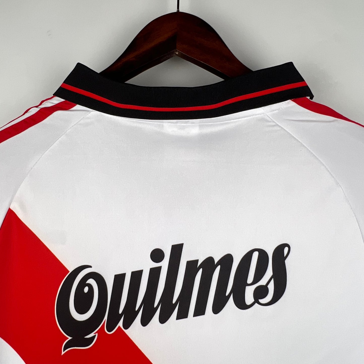 River Plate 00/01