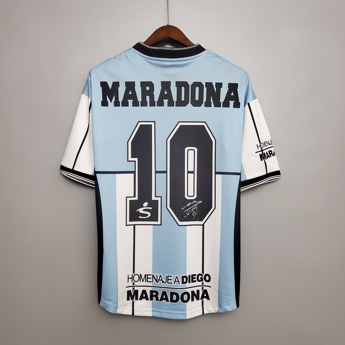 Argentina Maradona 2001