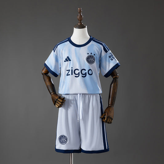 Ajax 26/27