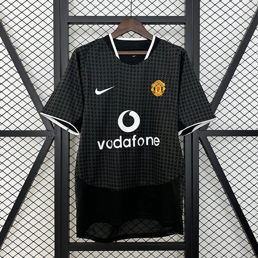 Manchester United 04/05
