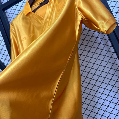 Wolves 75th Special Edition