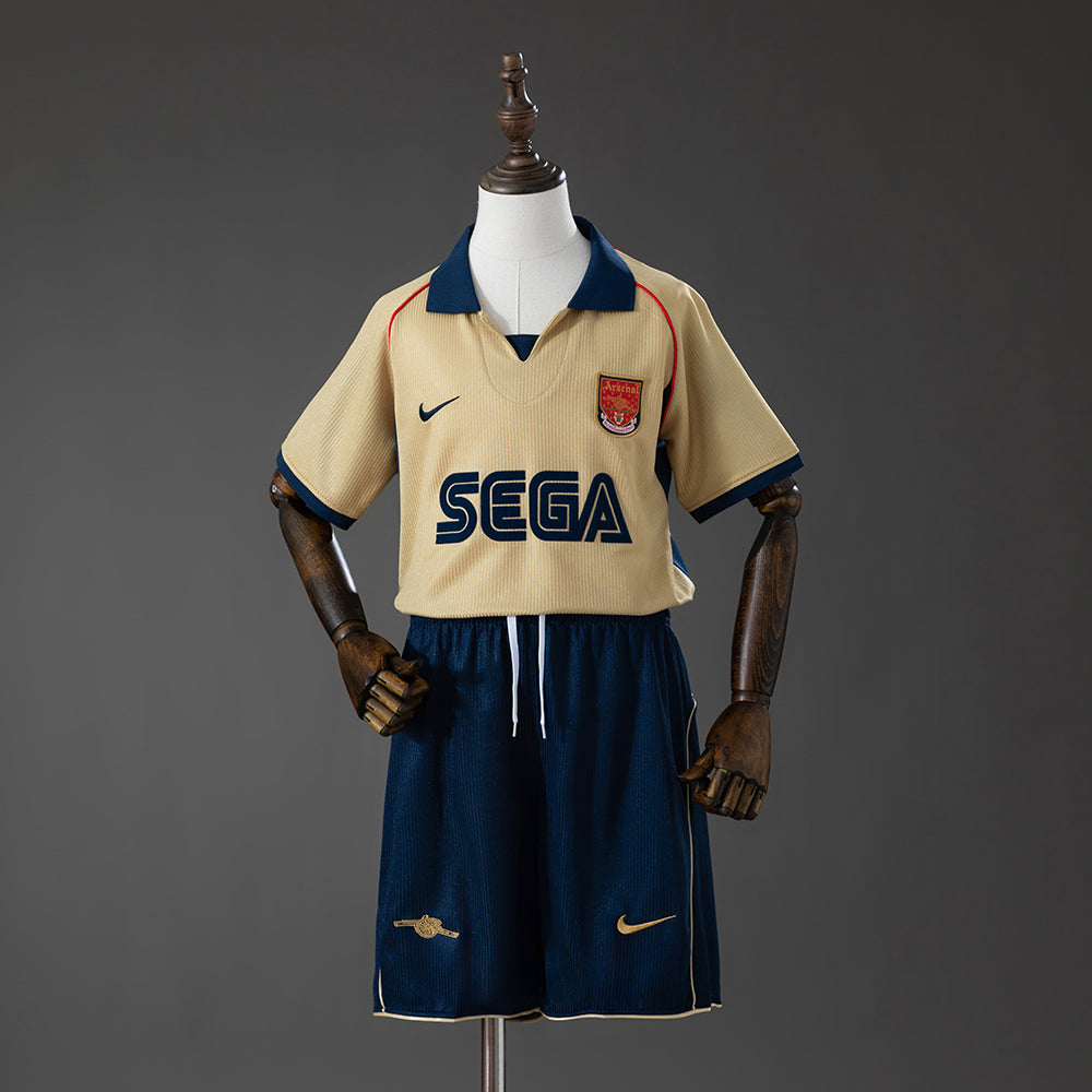 Arsenal 00/01