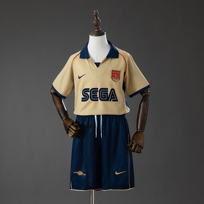 Arsenal 00/01