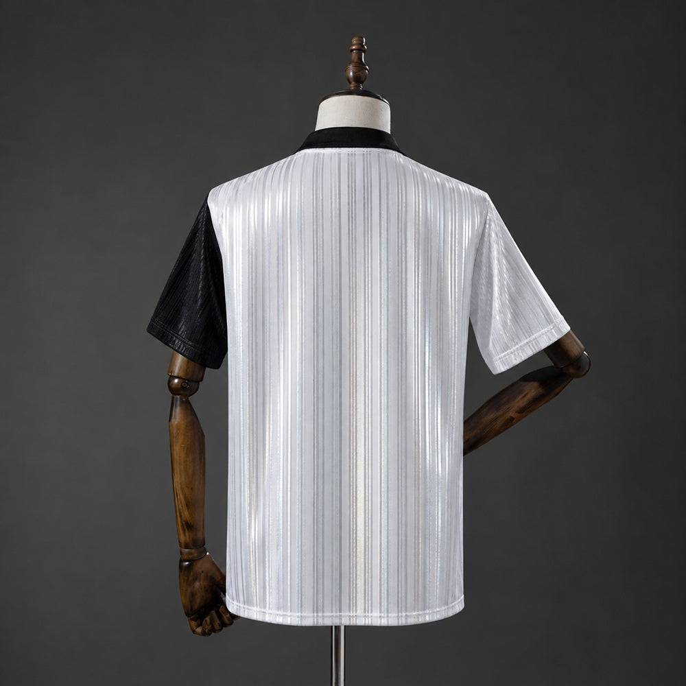 Camiseta retro Oasis x Originals blanca y negra