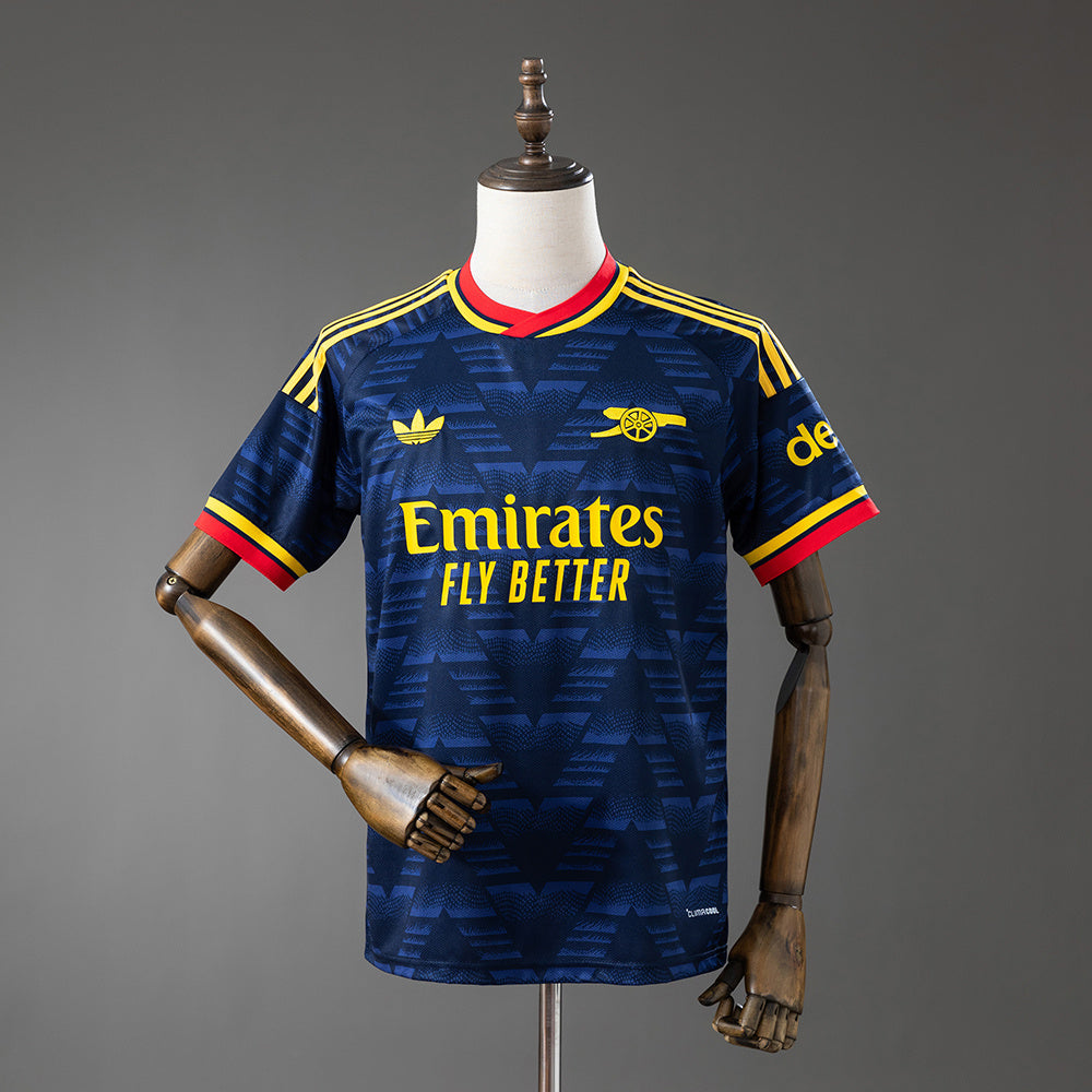 Arsenal 2ª Equipación