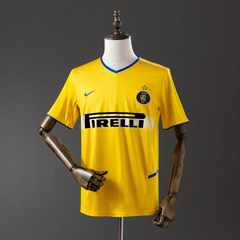 Inter de Milán 02/03