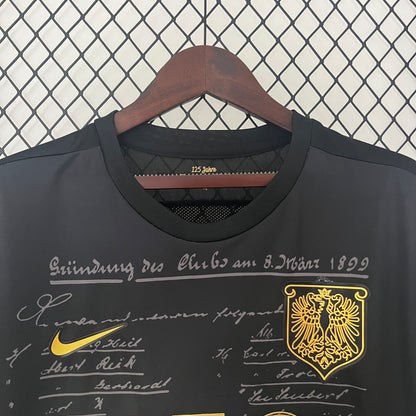 Eintracht Frankfurt 125 aniversario Special Edition