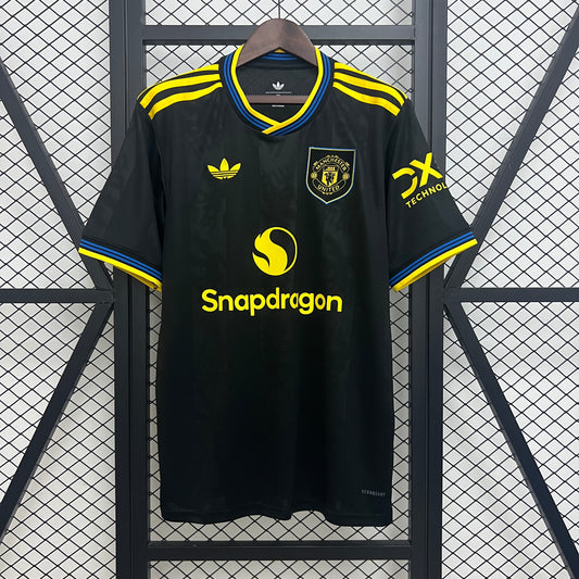 Manchester United 2ª Equipación 25/26