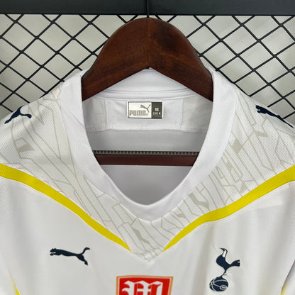 Tottenham 09/10