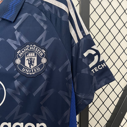Manchester United 2ª Equipación  24/25