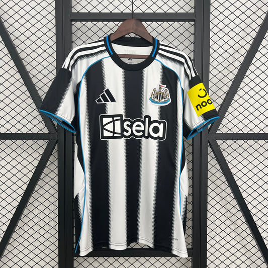 Newcastle 1ª Equipación 25/26