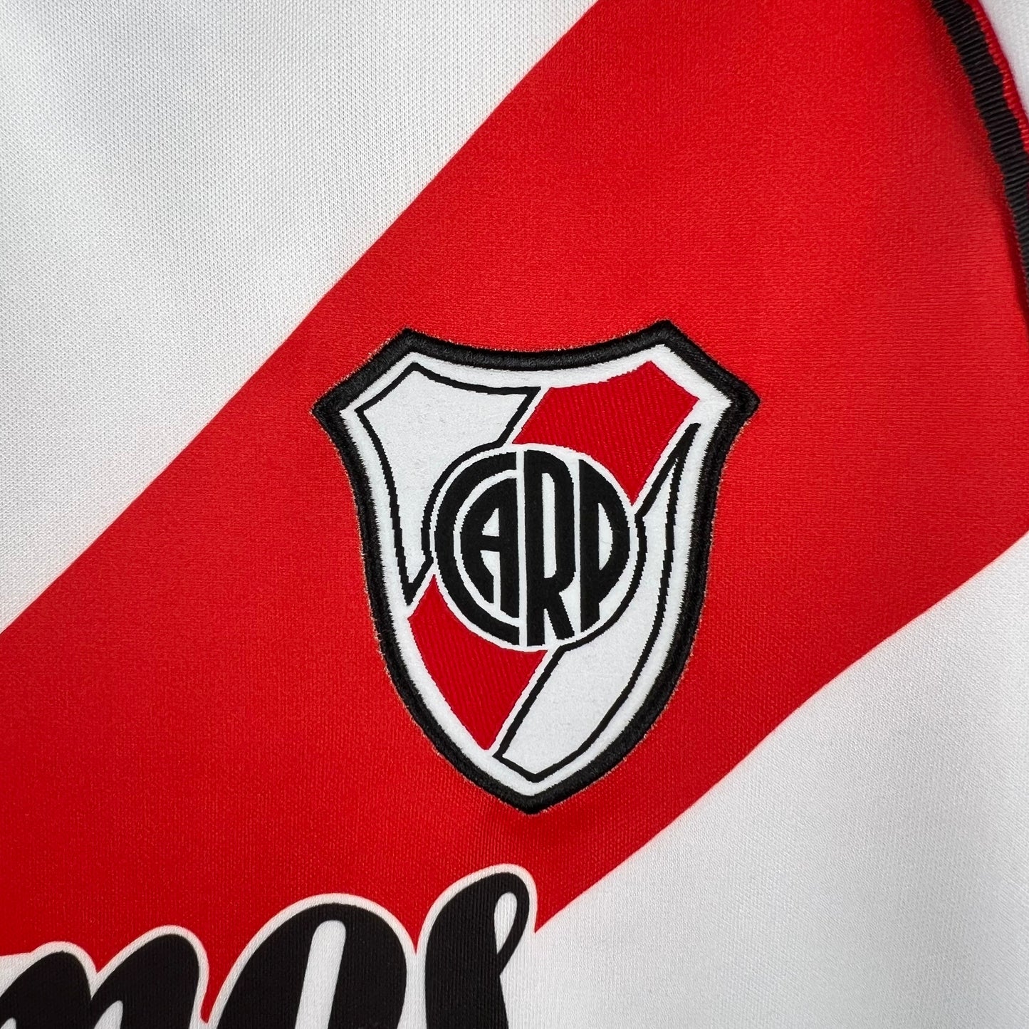 River Plate 00/01
