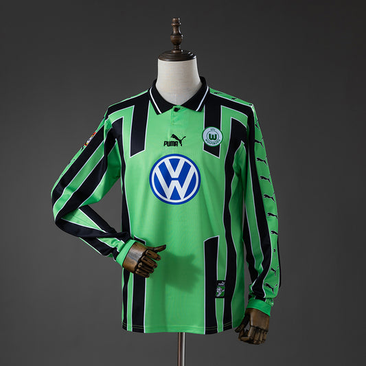 Wolfsburgo 99/00